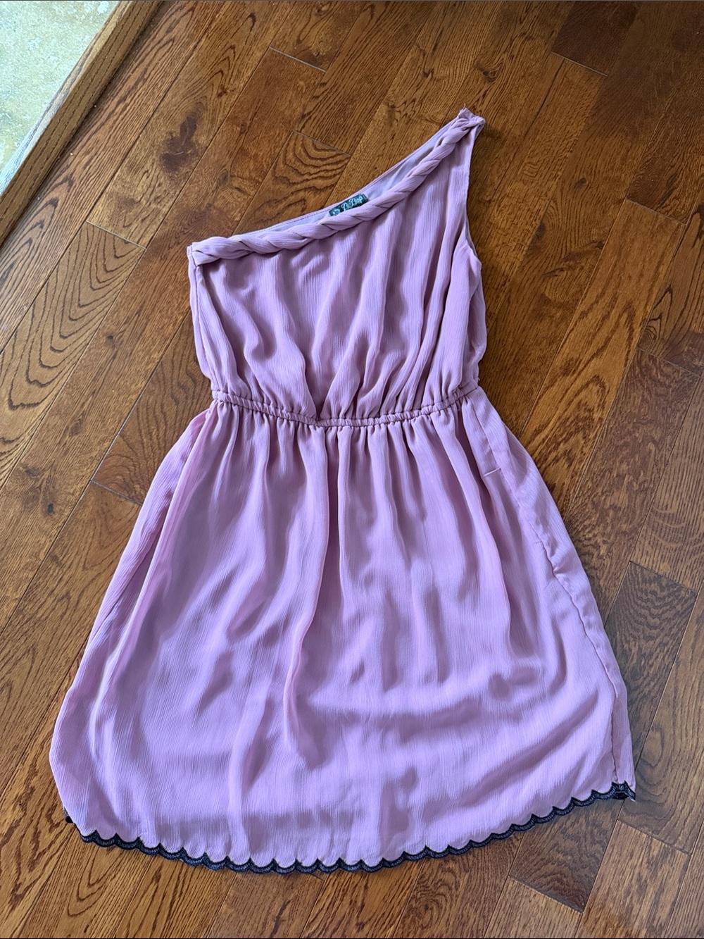 BeBop One-Shoulder Lavender-Pink Junior size medium Dress